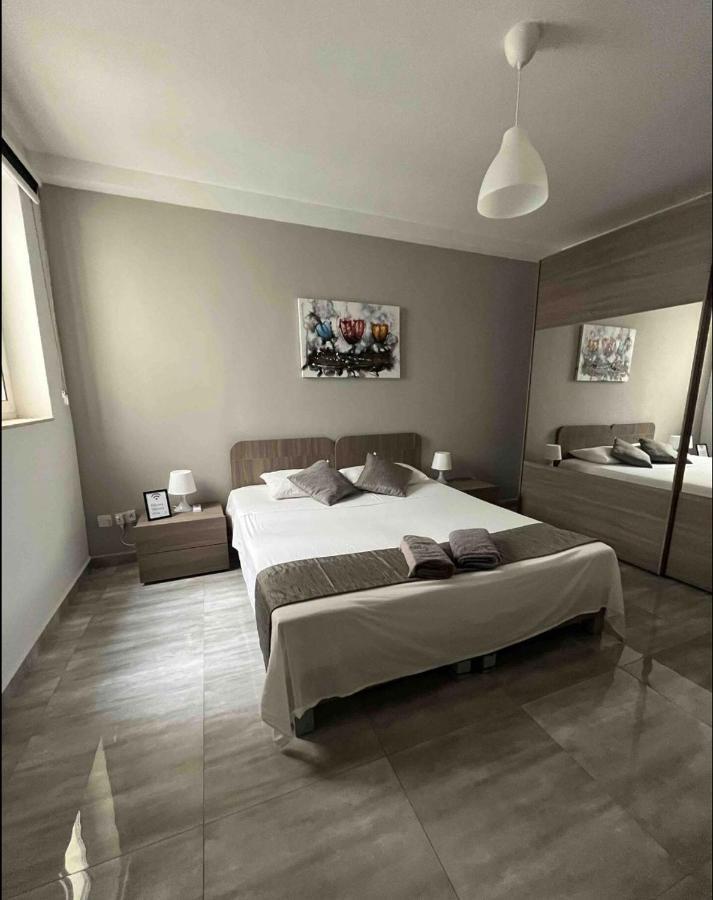 F10 Modern And Bright Apartment In Malta Msida Εξωτερικό φωτογραφία